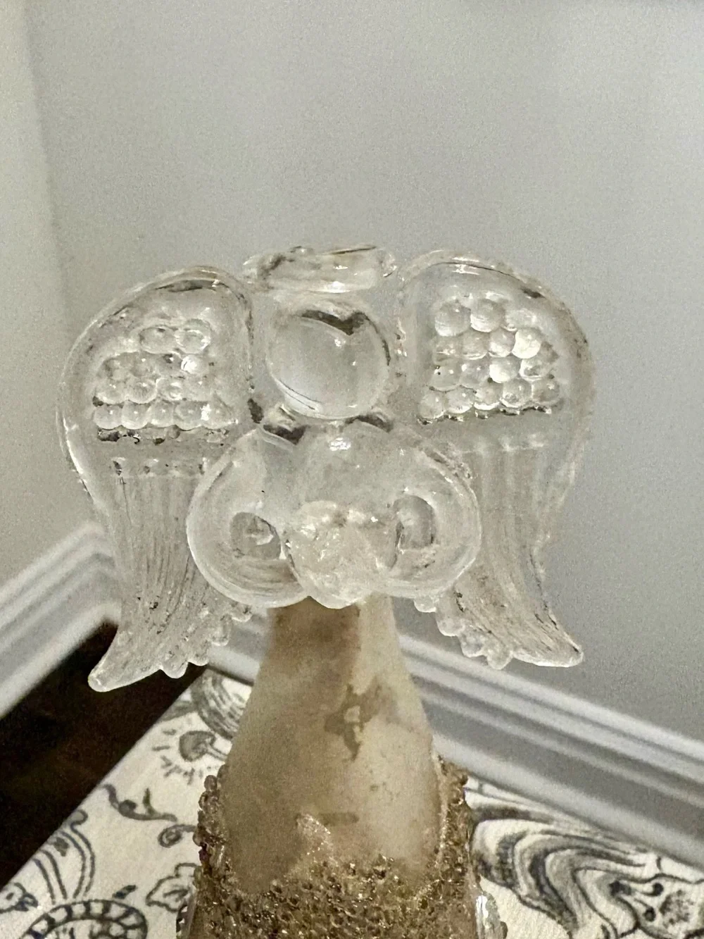 Pier 1 LED Light-Up Silver Glass 8